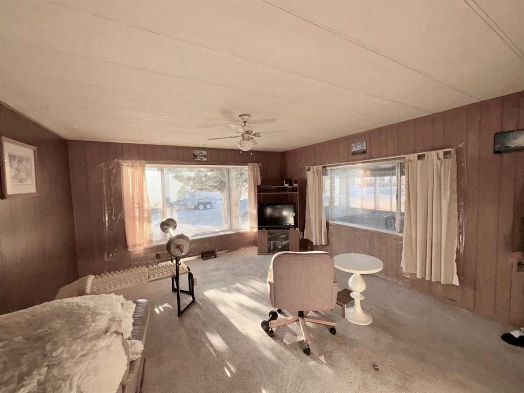 4928 50 Avenue, Minburn, AB - Indoor