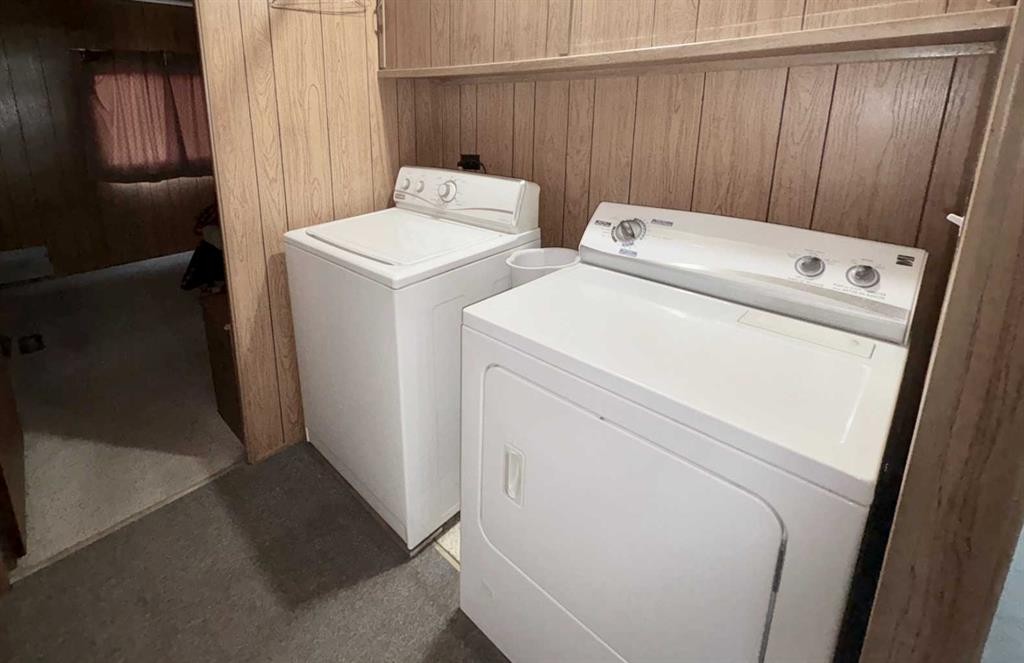 4928 50 Avenue, Minburn, AB - Indoor Photo Showing Laundry Room