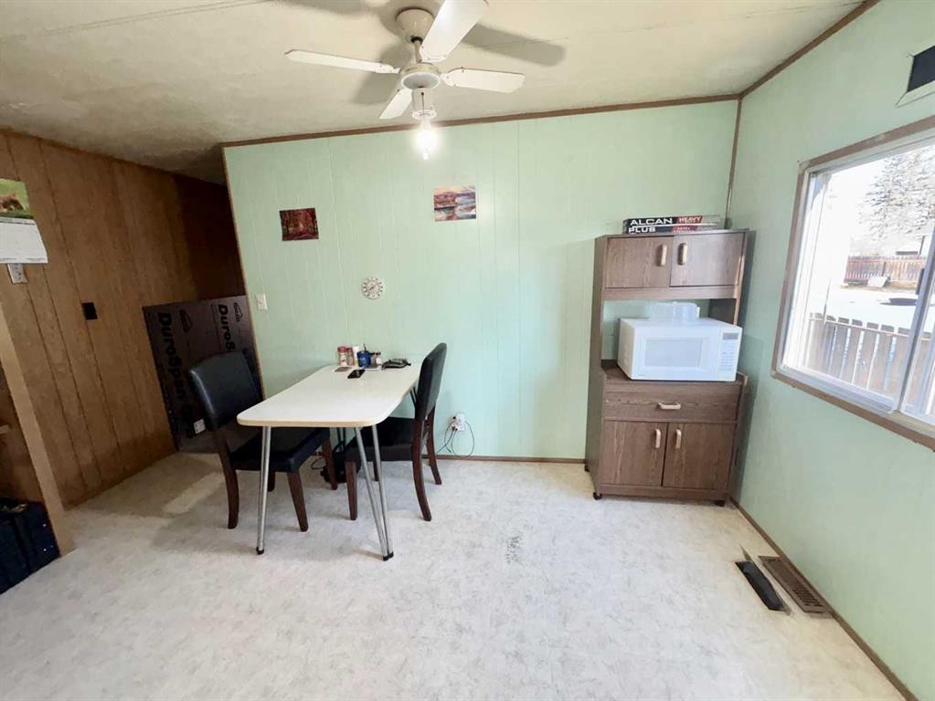 4928 50 Avenue, Minburn, AB - Indoor