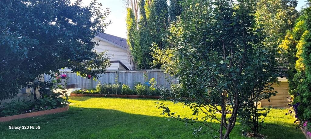 3904 63 Avenue, Lloydminster, AB - Outdoor