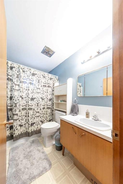 111 4 Avenue West, Maidstone, SK - Indoor Photo Showing Bathroom