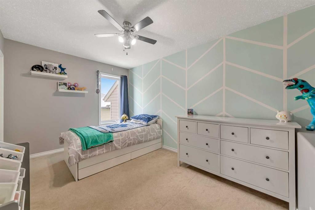 3204 65 Avenue, Lloydminster, AB - Indoor Photo Showing Bedroom
