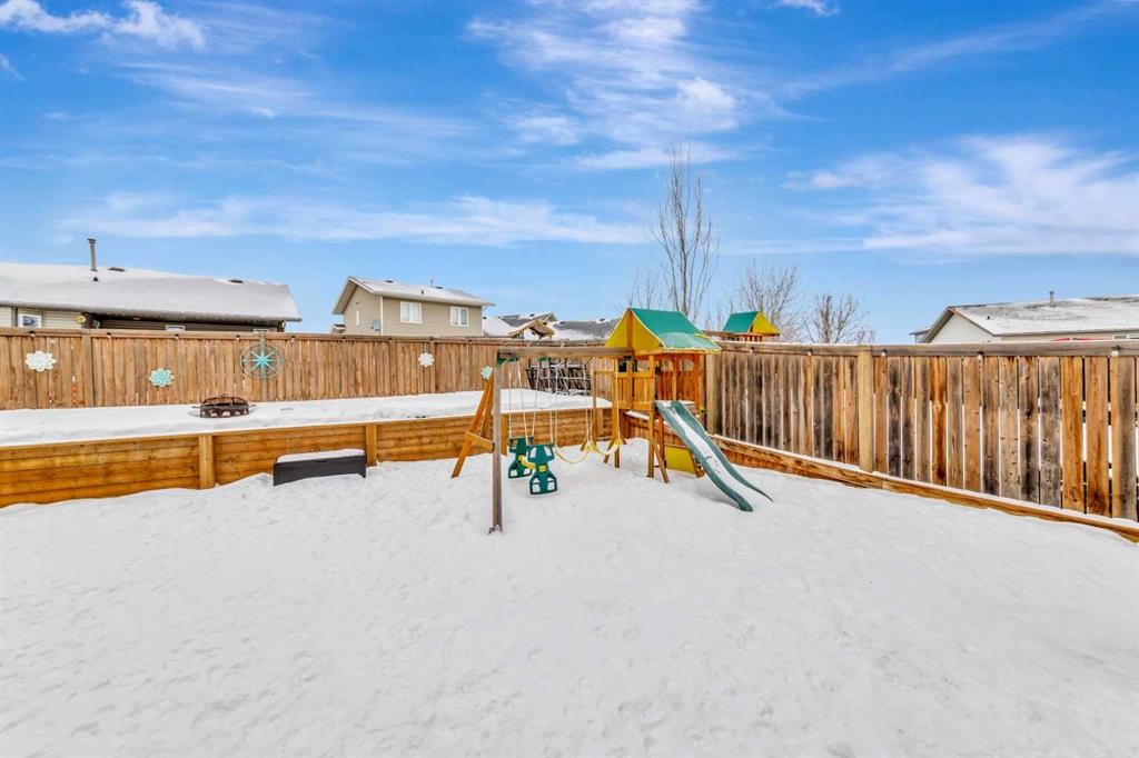 3204 65 Avenue, Lloydminster, AB - Outdoor