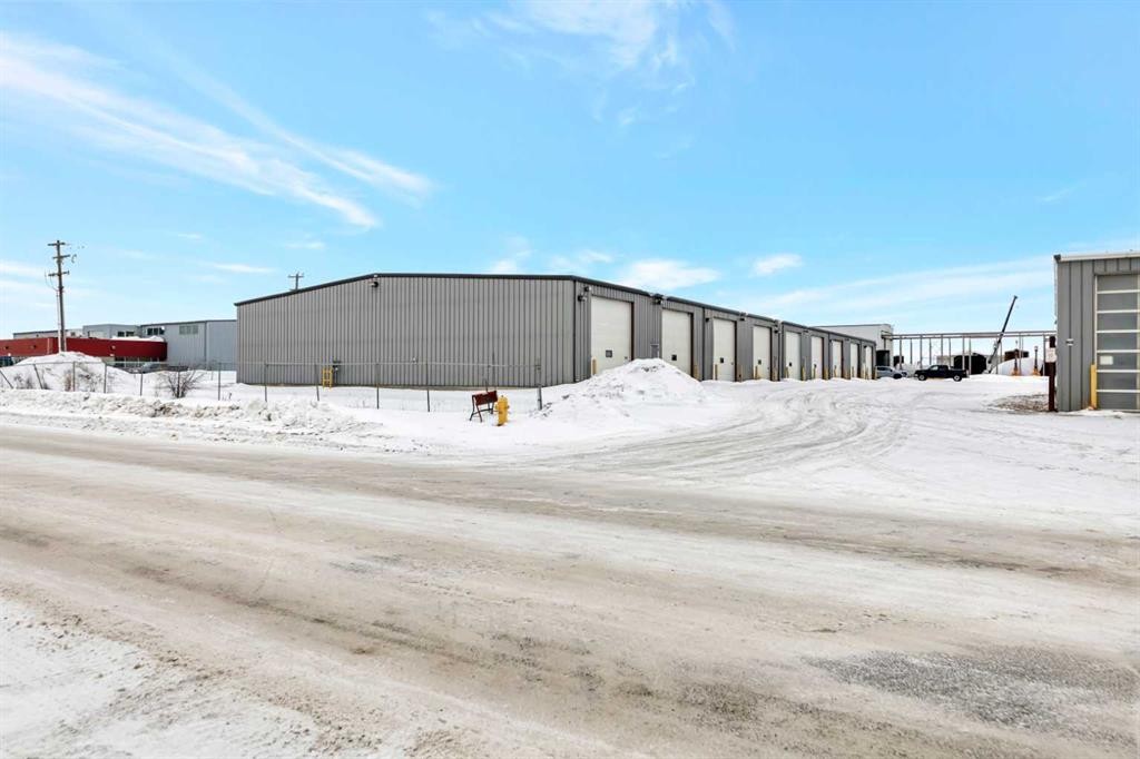 5202 65 Street, Lloydminster, AB
