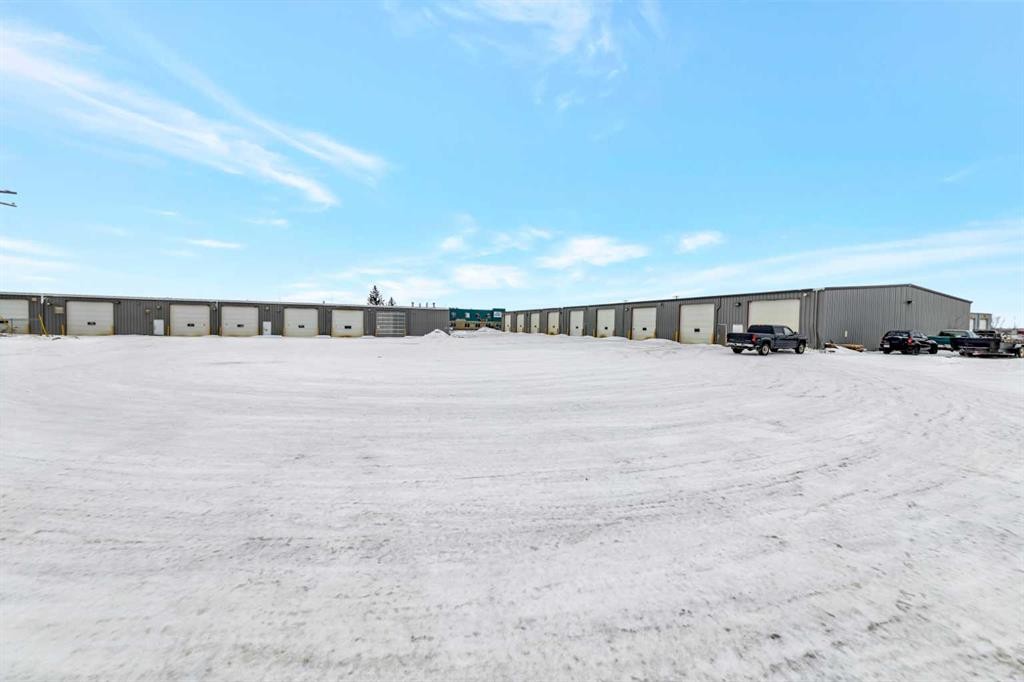 5202 65 Street, Lloydminster, AB