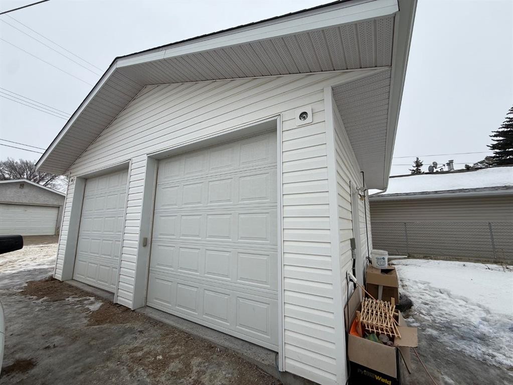1026 11 Avenue, Wainwright, AB - Outdoor With Exterior
