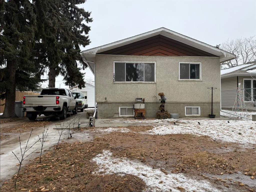 1026 11 Avenue, Wainwright, AB - Outdoor