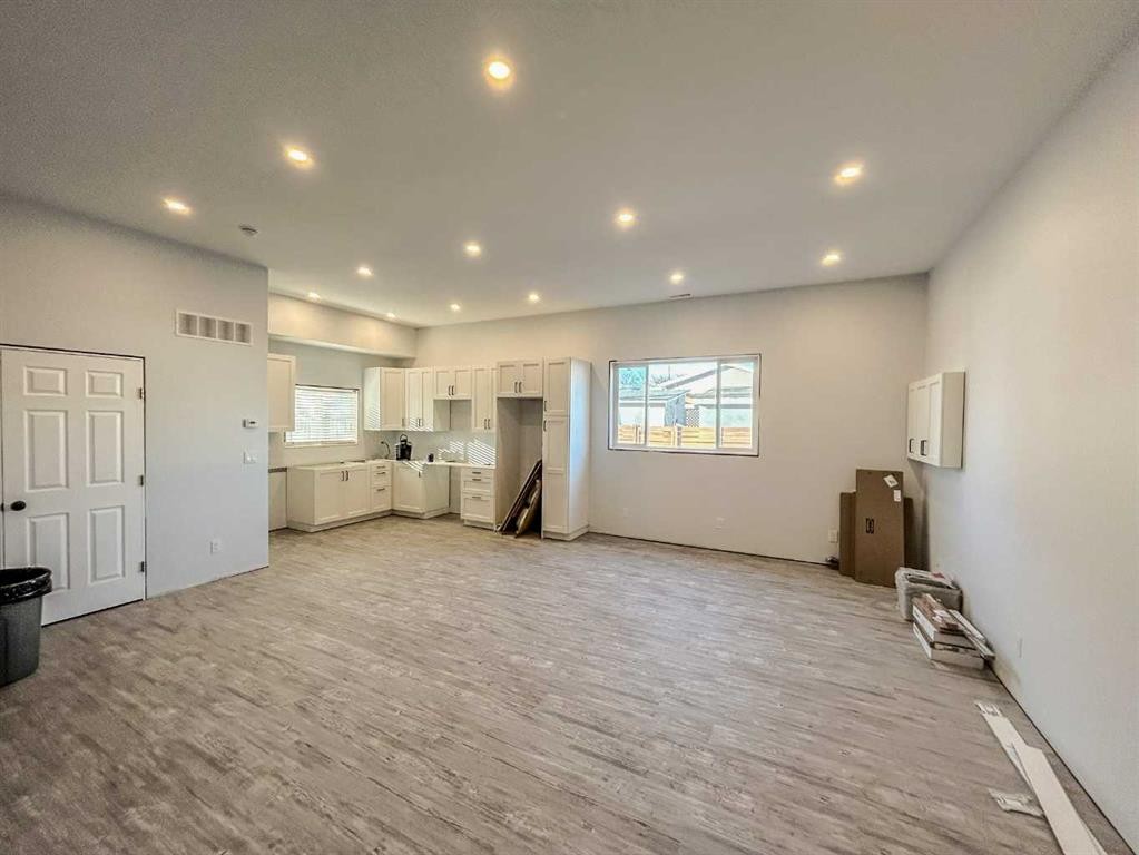 21 3 Avenue West, Marshall, SK - Indoor Photo Showing Other Room