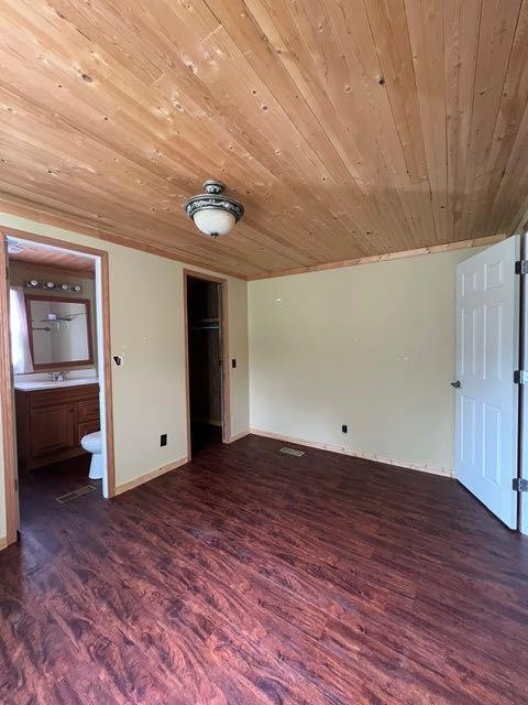 5503 51 Street, Edgerton, AB - Indoor Photo Showing Other Room
