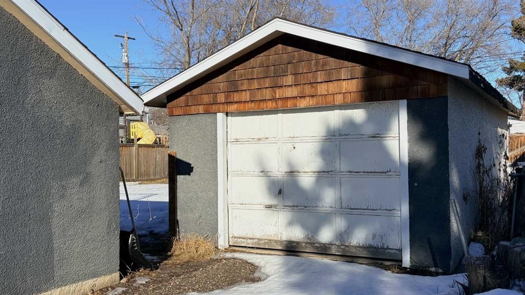 622 5 Avenue, Wainwright, AB - Outdoor