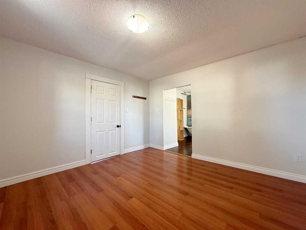 1045 17 Avenue, Wainwright, AB - Indoor Photo Showing Other Room