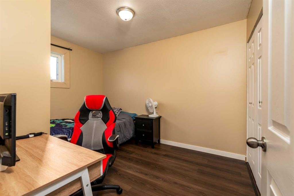 4821 47 Street, Lloydminster, SK - Indoor Photo Showing Other Room