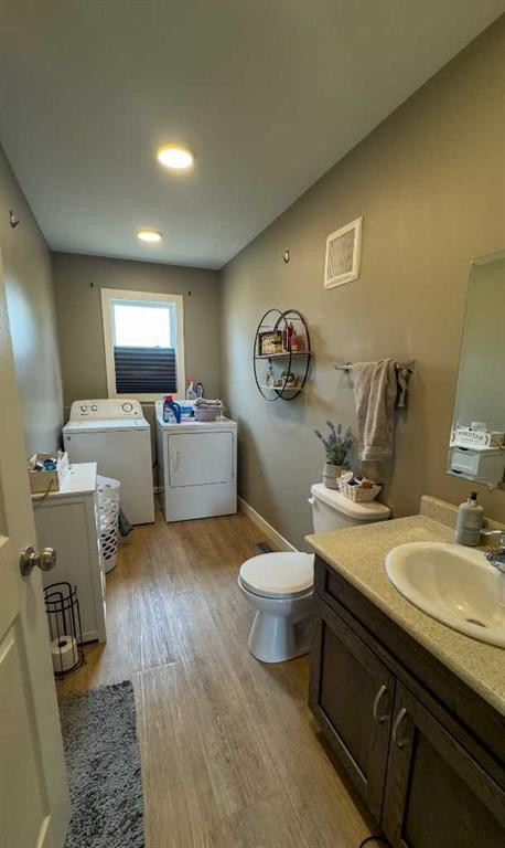 8 Rydberg, Hughenden, AB - Indoor