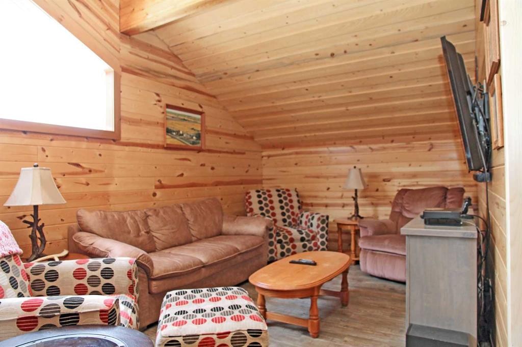1028 Birch Place, Turtle Lake, SK - Indoor Photo Showing Living Room