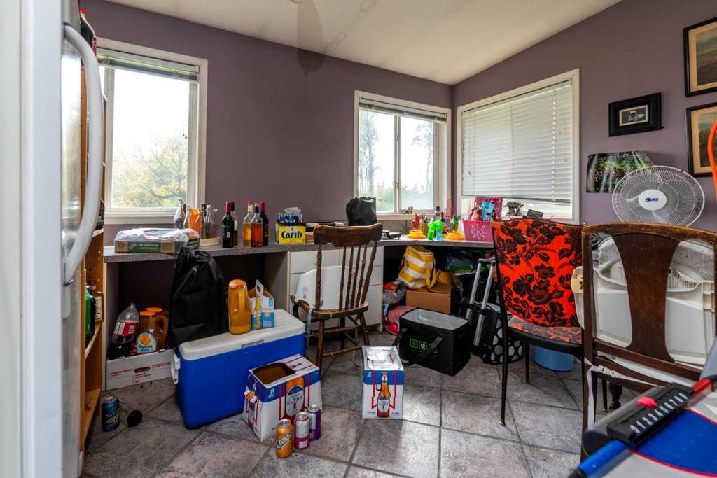 30230 Sk-303, Rural, SK - Indoor Photo Showing Other Room