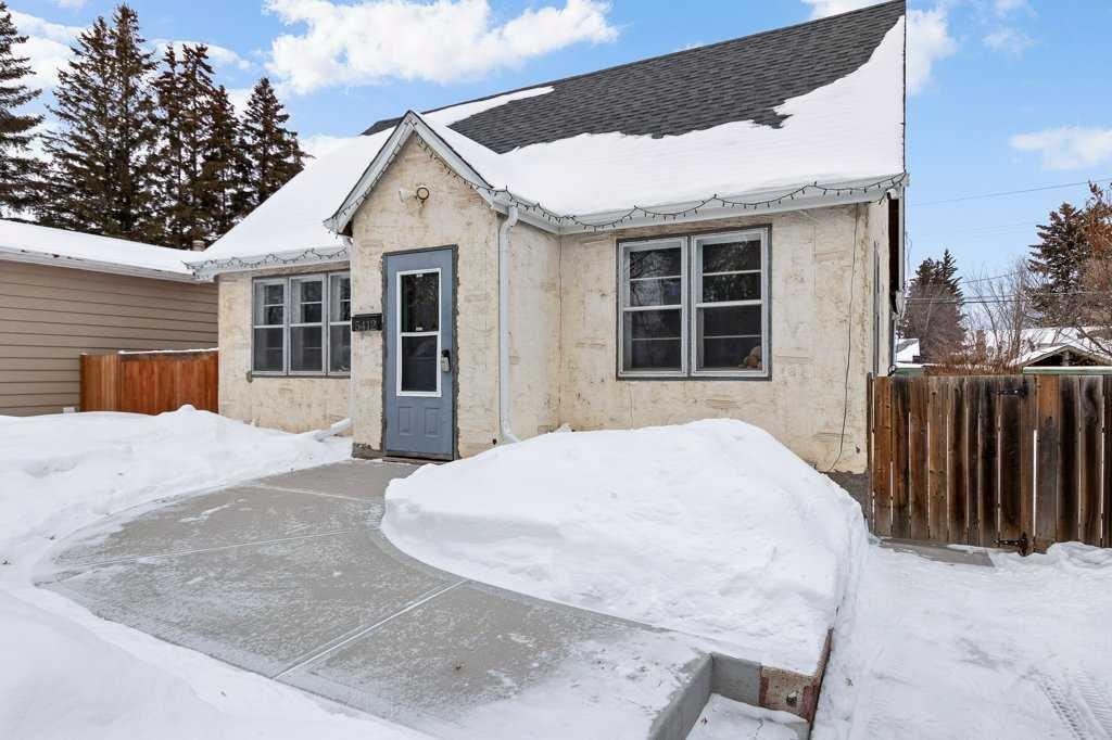 5412 50 Street West, Lloydminster, AB - Outdoor
