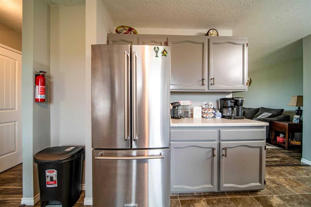 52005 Twp Rd 443, Rural Wainwright No. 61, M.D. Of, AB - Indoor Photo Showing Kitchen