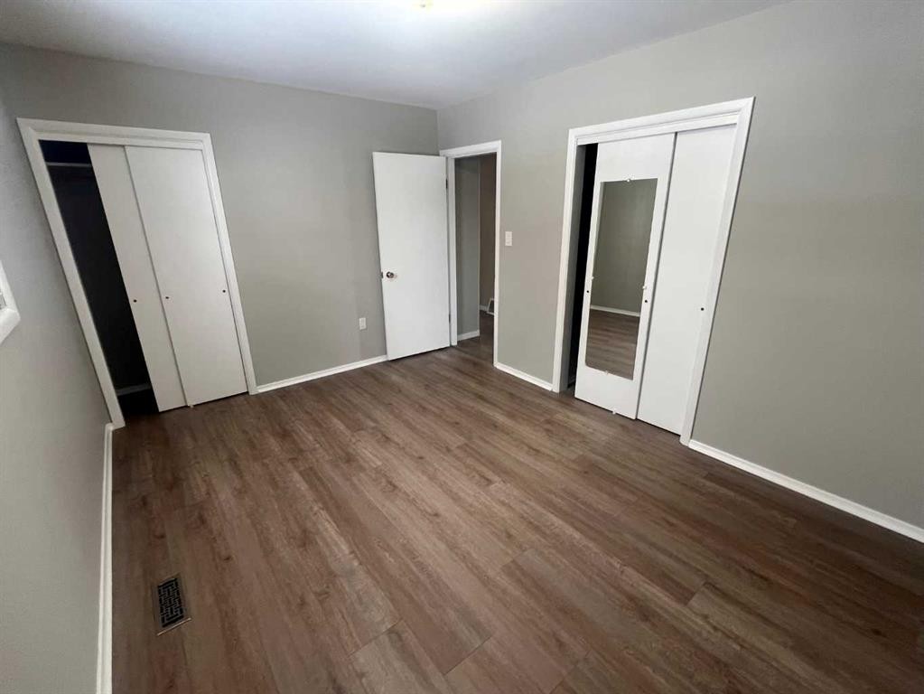 5015 53 St, Mannville, AB - Indoor Photo Showing Other Room