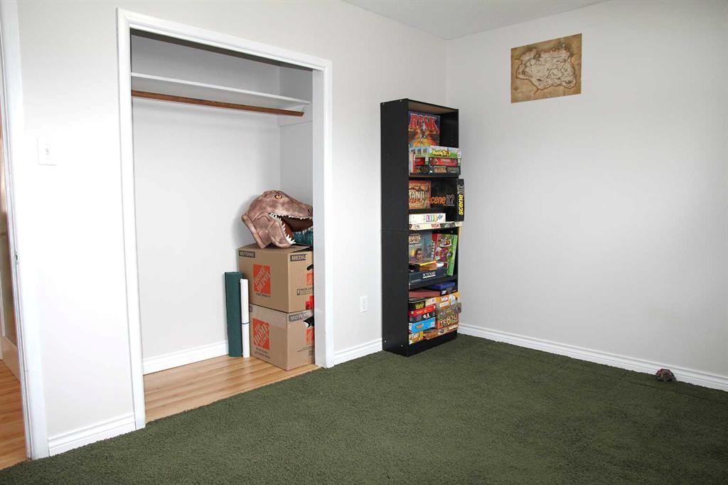 13 Railway Avenue, Marsden, SK - Indoor Photo Showing Other Room