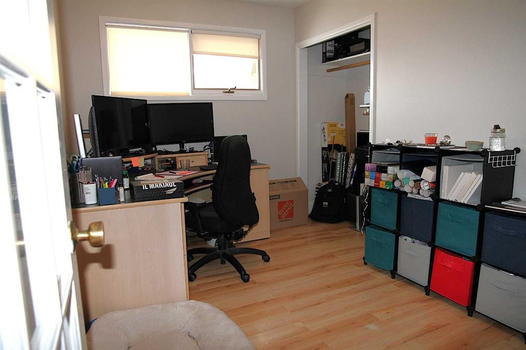 13 Railway Avenue, Marsden, SK - Indoor Photo Showing Office