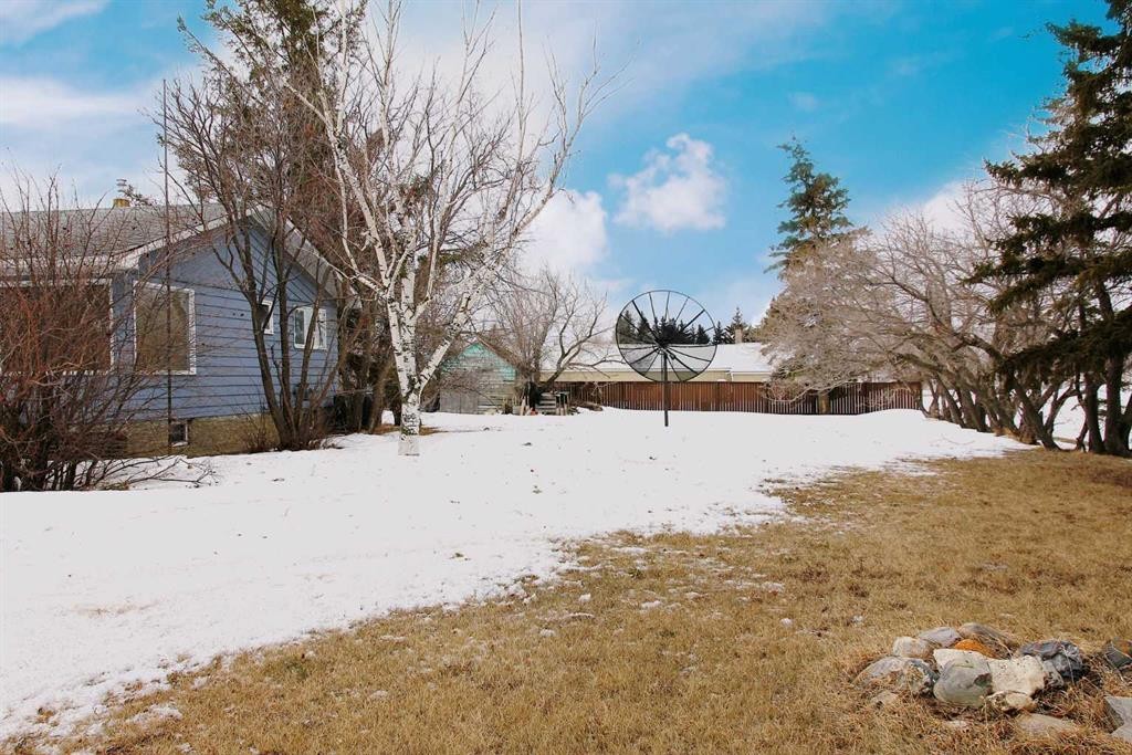 13 Railway Avenue, Marsden, SK - Outdoor