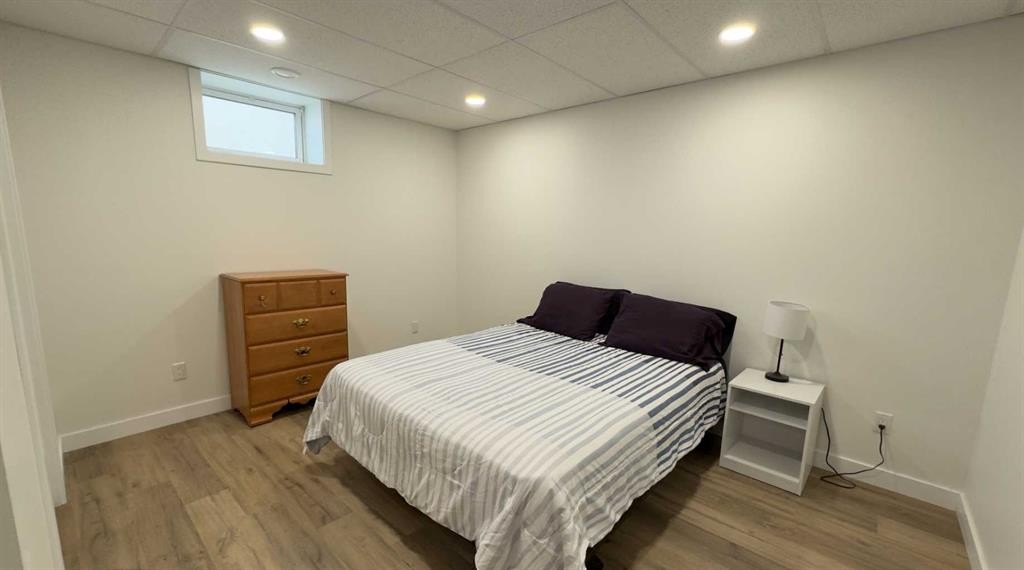 906 10 Avenue, Wainwright, AB - Indoor