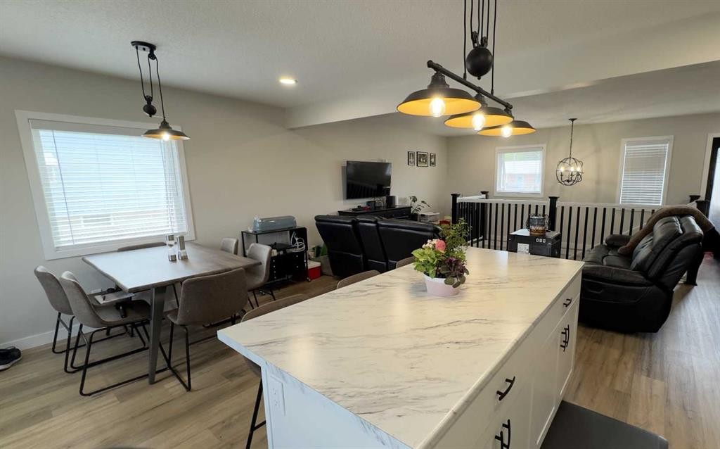 906 10 Avenue, Wainwright, AB - Indoor