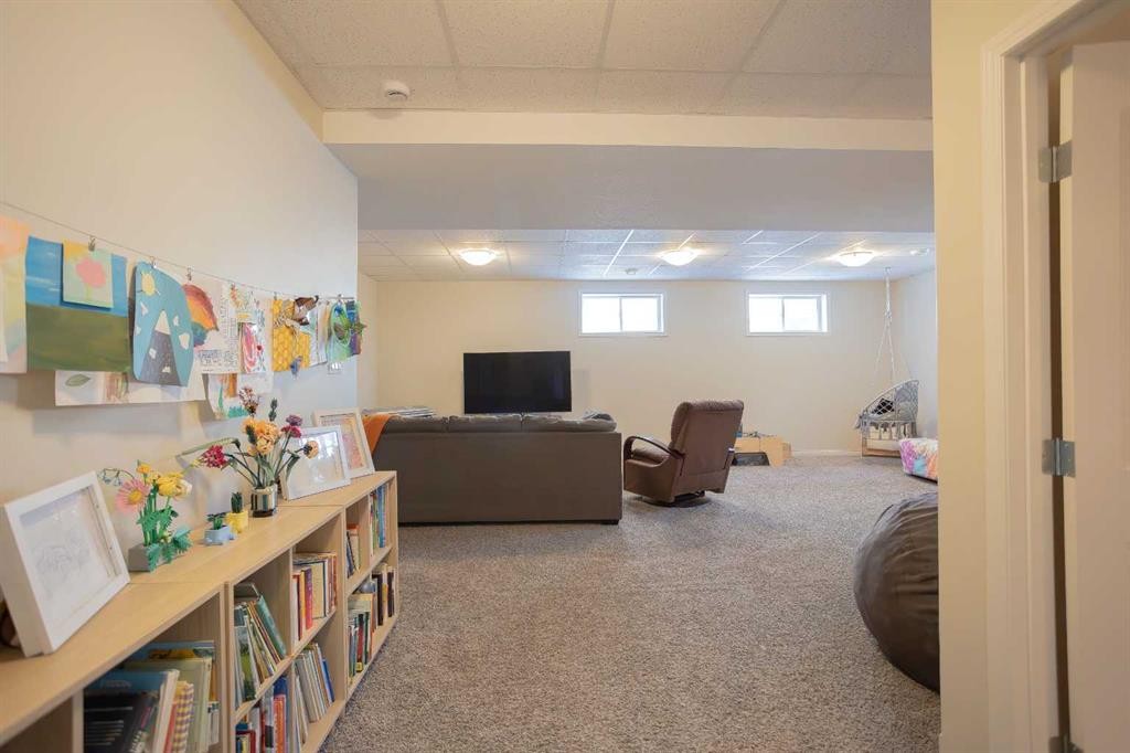 2413 7 Avenue, Wainwright, AB - Indoor Photo Showing Basement