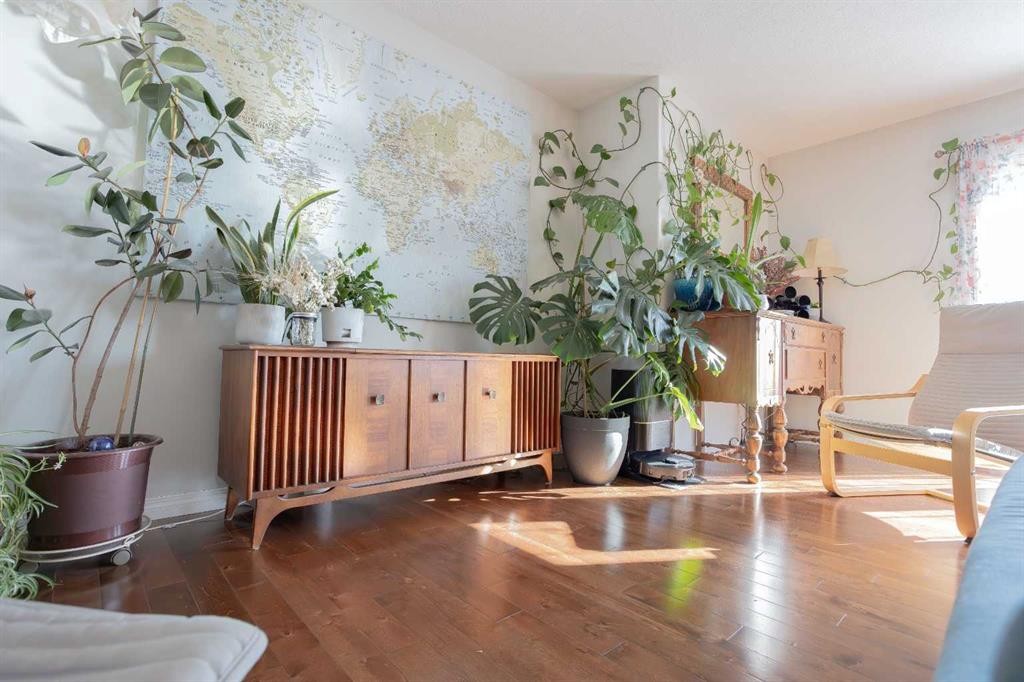 2413 7 Avenue, Wainwright, AB - Indoor