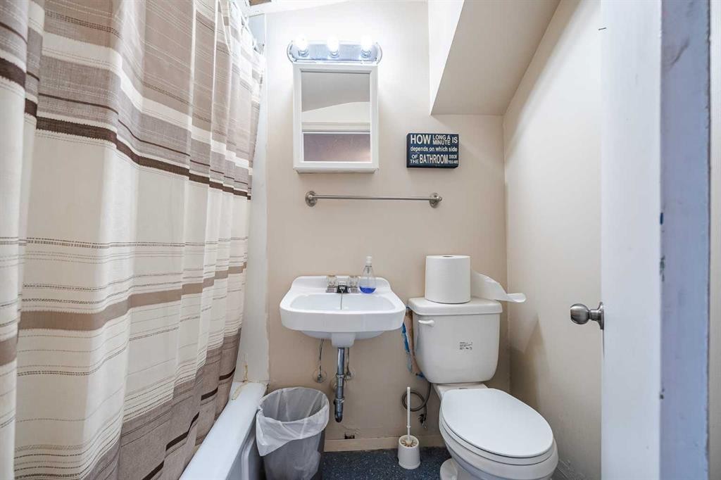 4901 49 Avenue, Lloydminster, SK