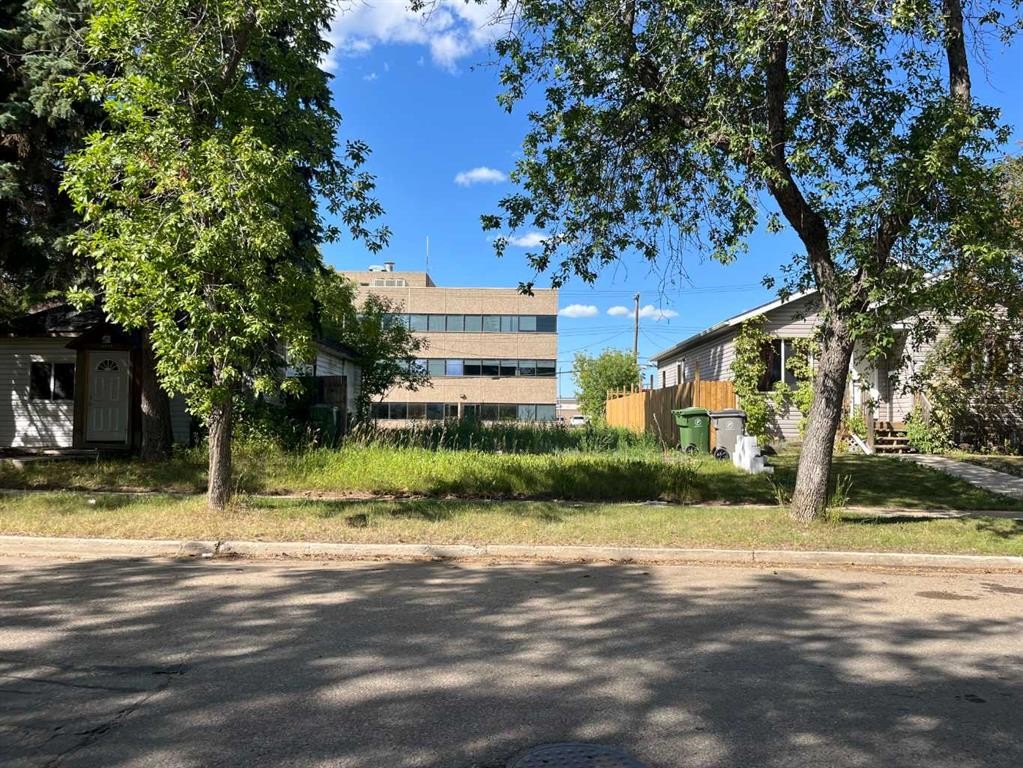 4814 49 Street, Lloydminster, SK