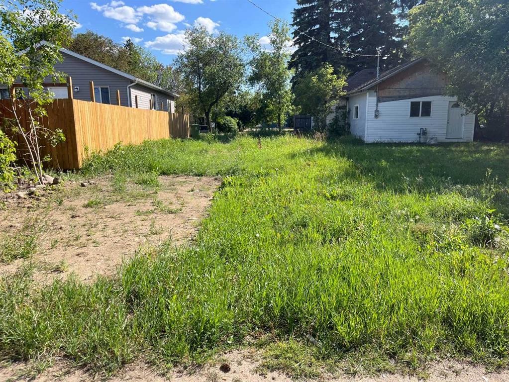 4814 49 Street, Lloydminster, SK