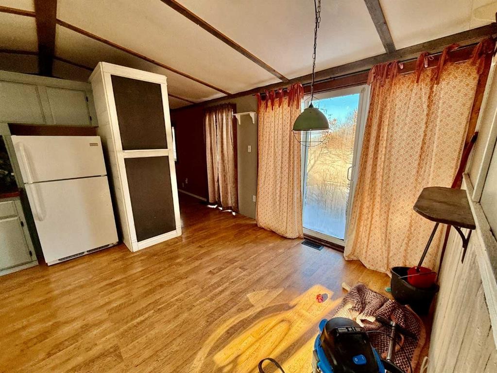 5019 49 Street, Amisk, AB - Indoor Photo Showing Other Room