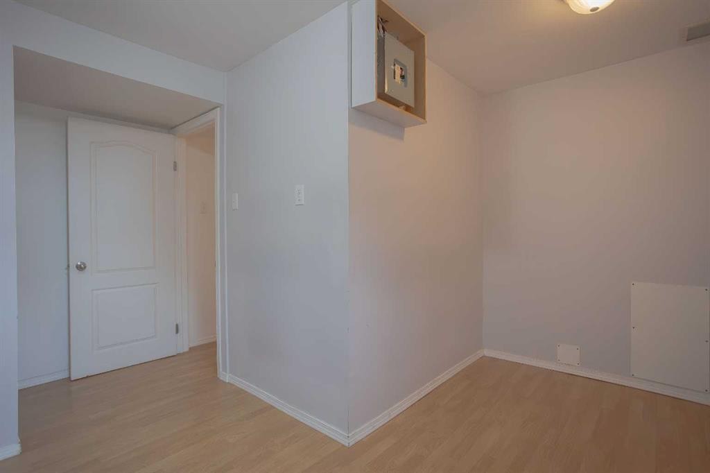 518 3 Street, Wainwright, AB - Indoor Photo Showing Other Room