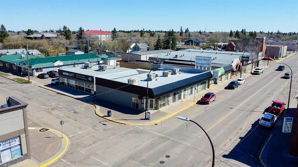 4813 49 Avenue, Lloydminster, SK