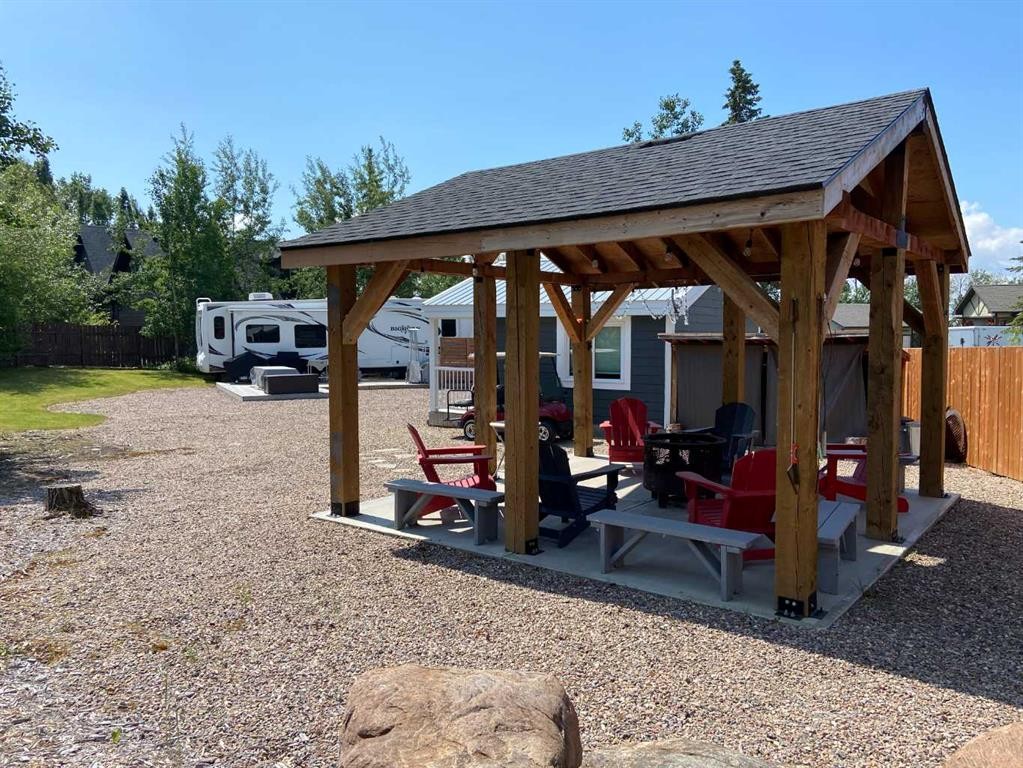 6 Cedar Close, Lac Des Iles, SK
