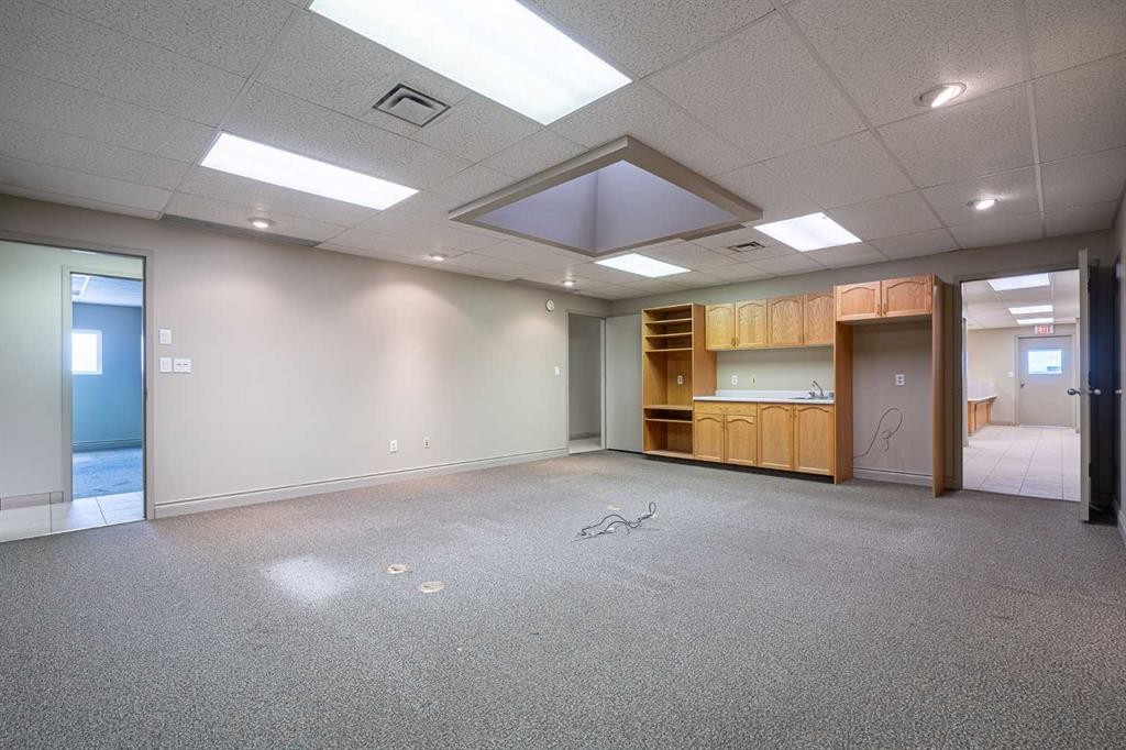 4604 62 Avenue, Lloydminster, AB