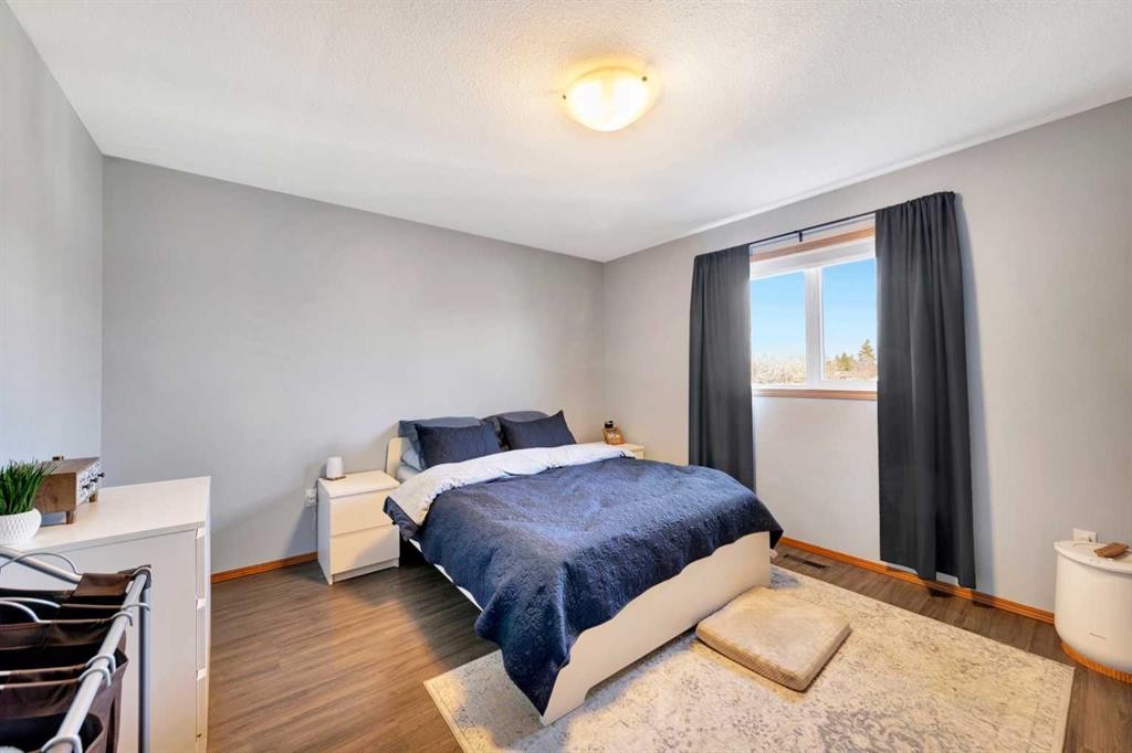 3403 60 Avenue, Lloydminster, AB - Indoor Photo Showing Bedroom