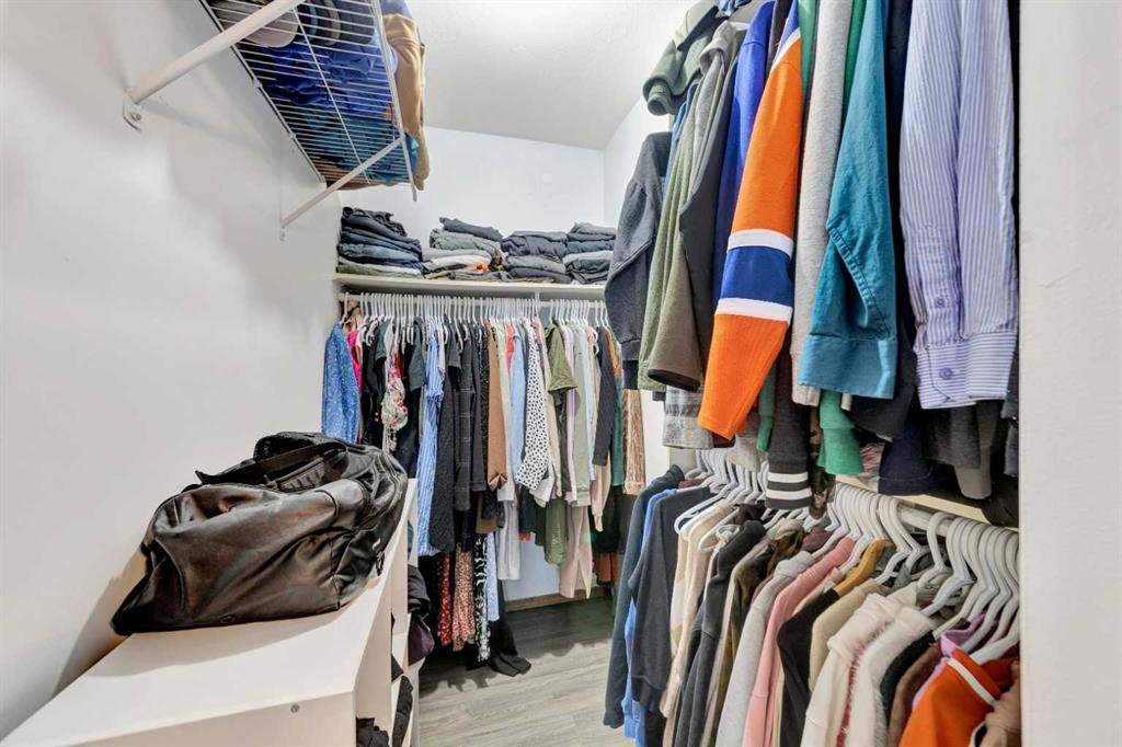 3403 60 Avenue, Lloydminster, AB - Indoor With Storage