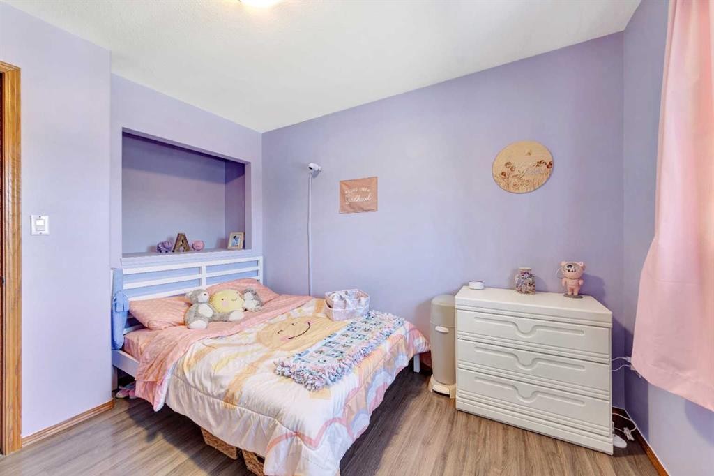 3403 60 Avenue, Lloydminster, AB - Indoor Photo Showing Bedroom