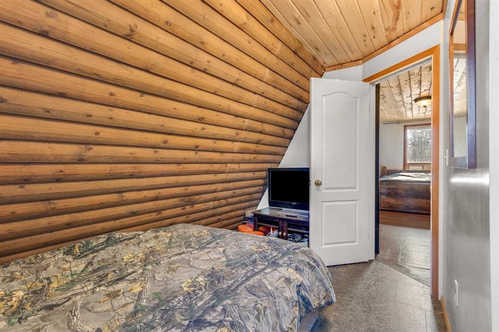 1447 Lakeview Drive, Turtle Lake, SK - Indoor Photo Showing Bedroom