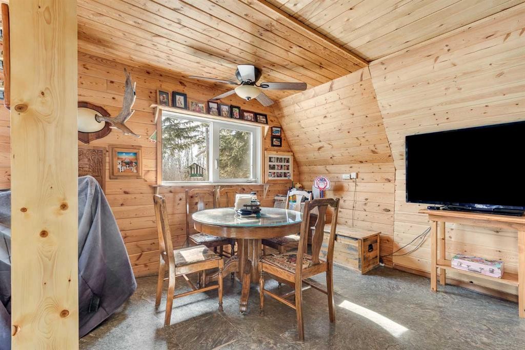 1447 Lakeview Drive, Turtle Lake, SK - Indoor Photo Showing Dining Room