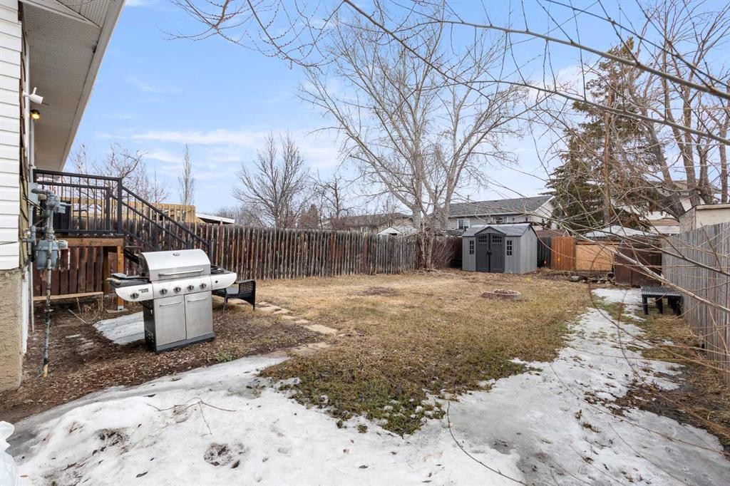 2713 47 Avenue, Lloydminster, SK - Outdoor