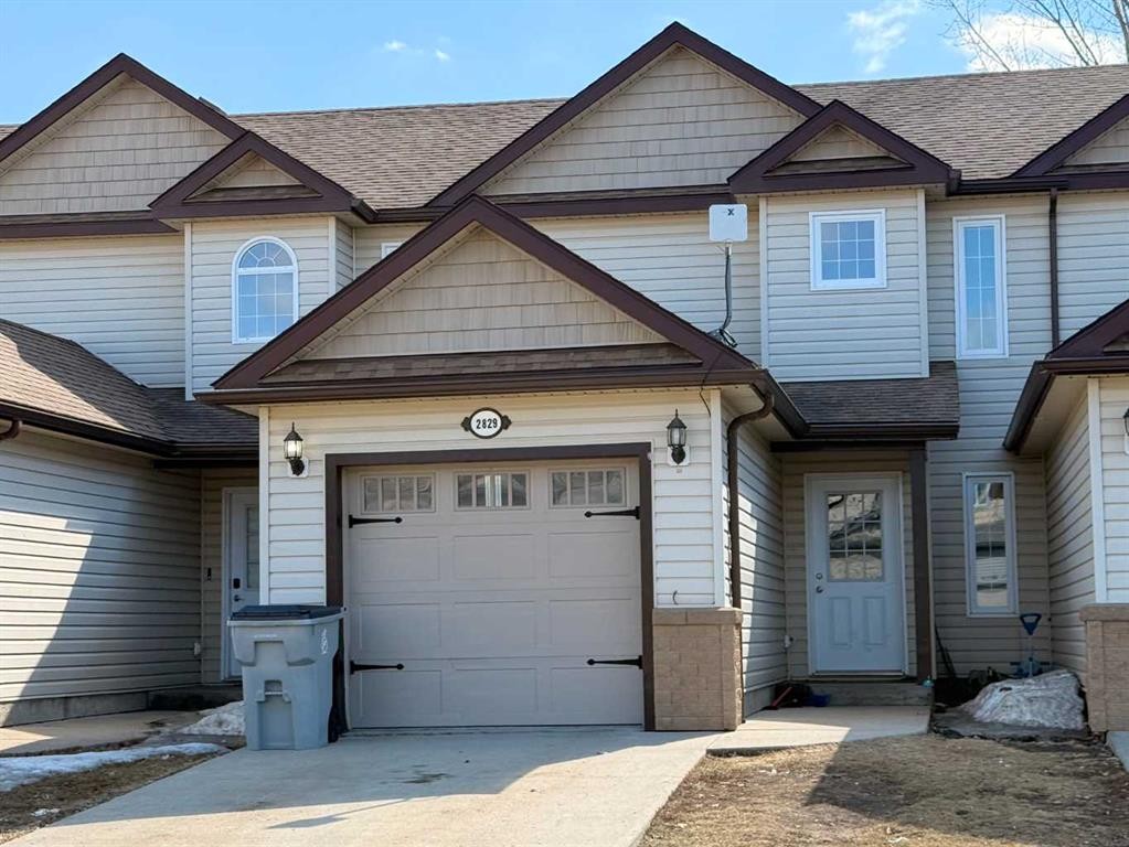 2829 12 Avenue, Wainwright, AB - Outdoor With Facade