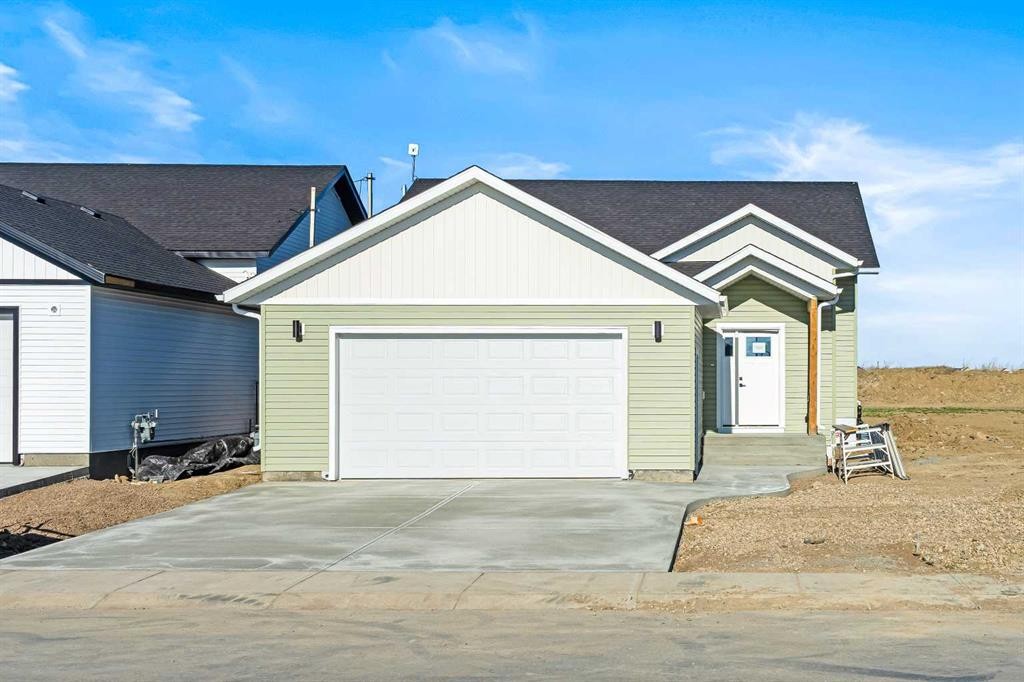 1308 56 Avenue, Lloydminster, AB - Outdoor
