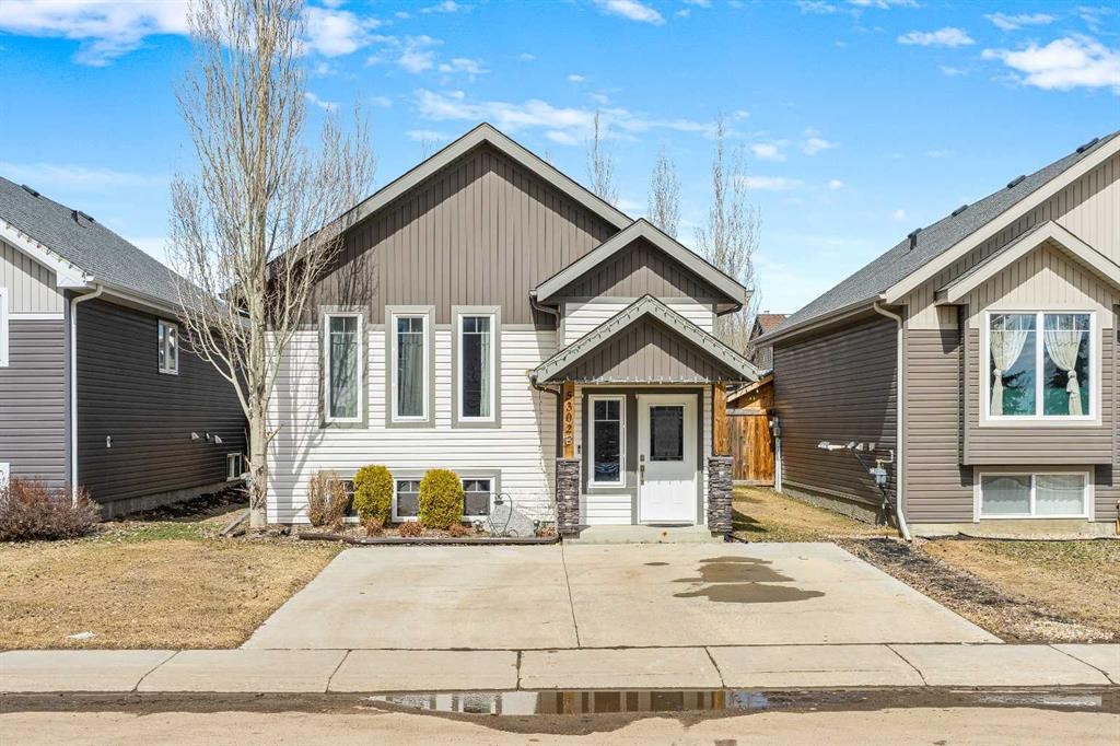 5302B 14 Street, Lloydminster, AB - Outdoor With Facade