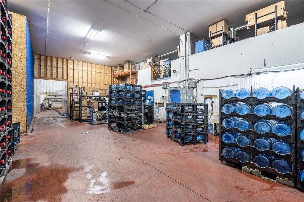 2711 50 Avenue, Lloydminster, SK