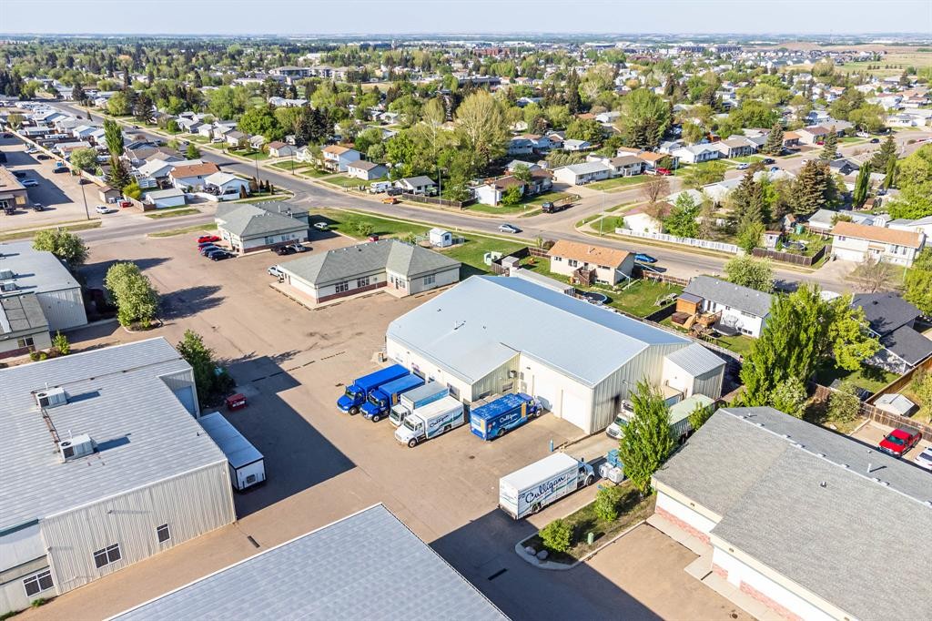 2711 50 Avenue, Lloydminster, SK