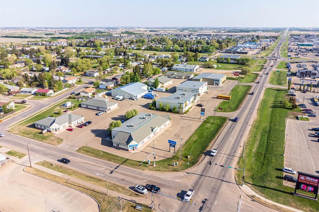 2711 50 Avenue, Lloydminster, SK