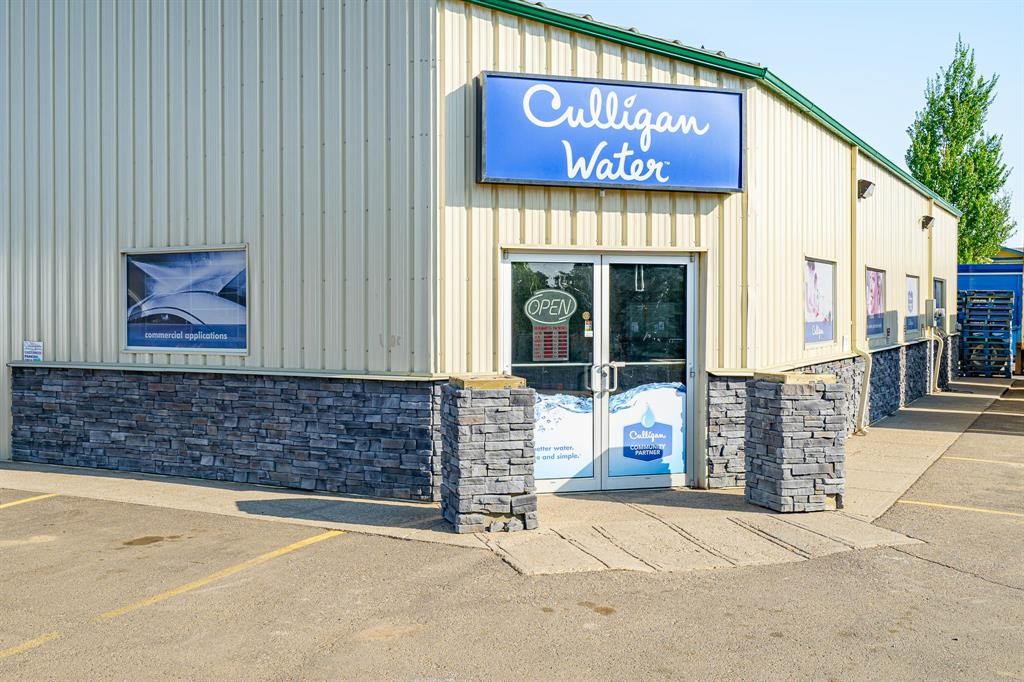 2711 50 Avenue, Lloydminster, SK